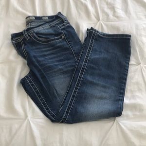 Buckle jeans